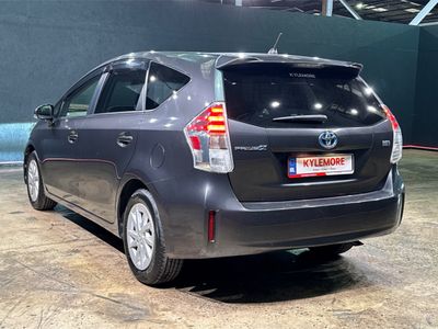 2020 Toyota Prius Alpha