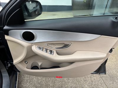 2017 Mercedes-Benz C Class