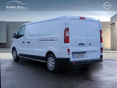 2024 Nissan Primastar