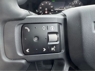 2025 Land Rover Defender