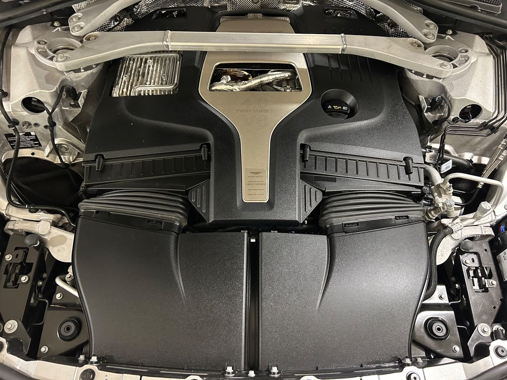 2023 Aston Martin DBX