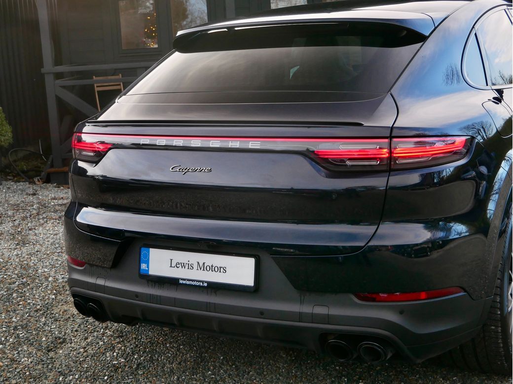 2023 Porsche Cayenne