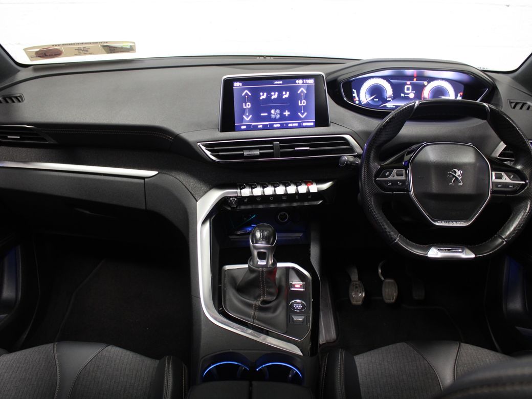 2020 Peugeot 5008