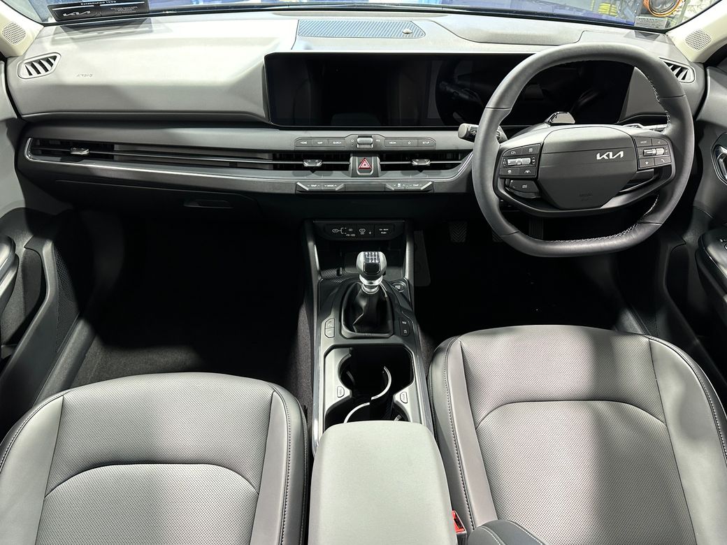 2026 Kia K4