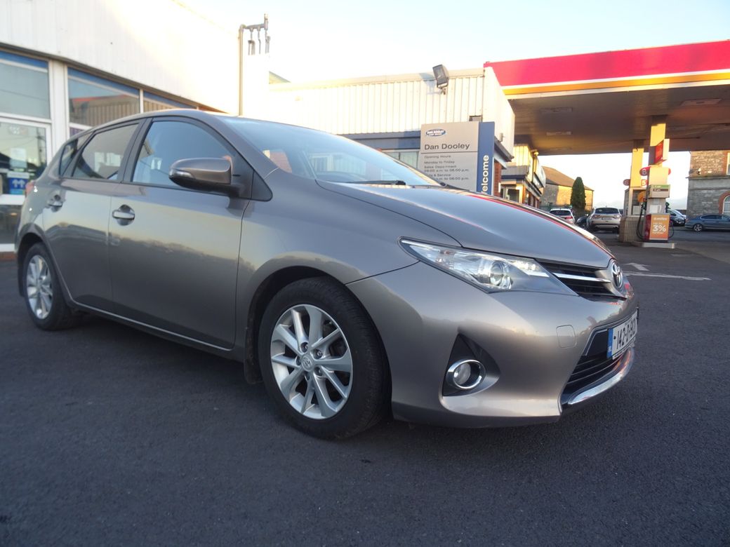 2014 Toyota Auris