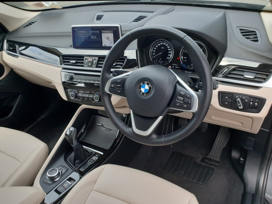 2022 BMW X1