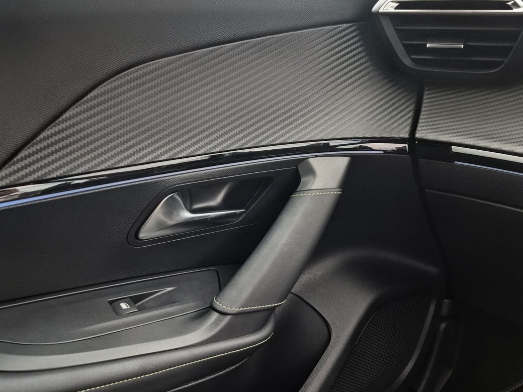 2025 Peugeot 2008