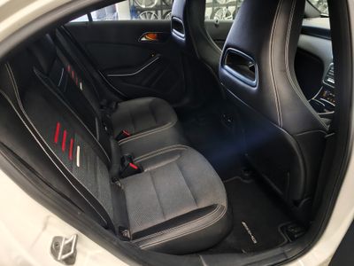 2016 Mercedes-Benz A 180