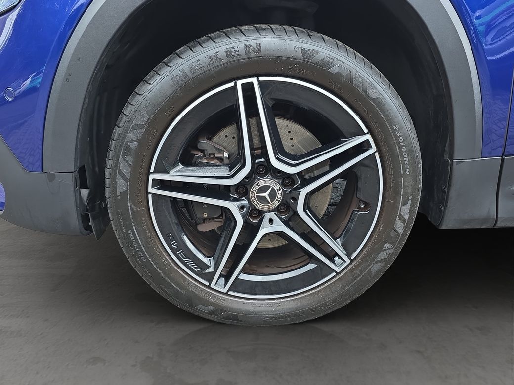 2020 Mercedes-Benz GLB Class
