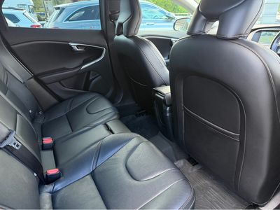 2016 Volvo V40