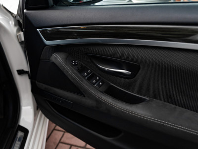 2015 BMW 520