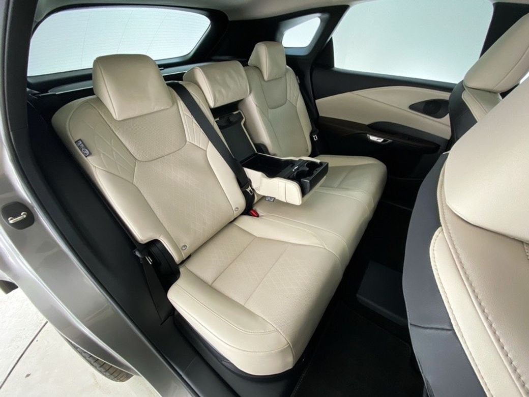 2025 Lexus RX450h+