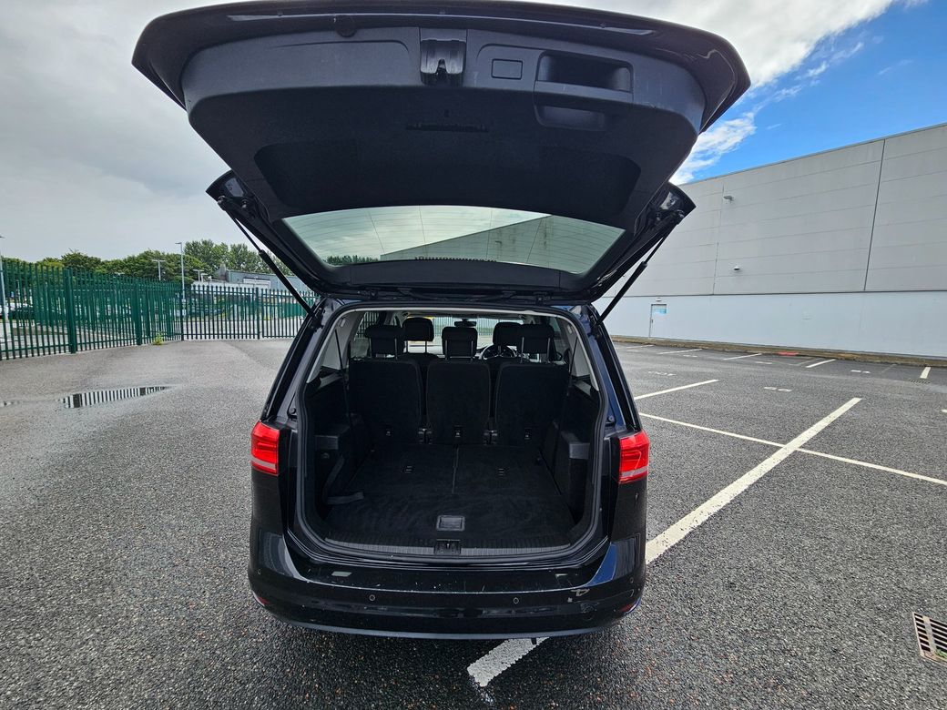 2016 Volkswagen Touran