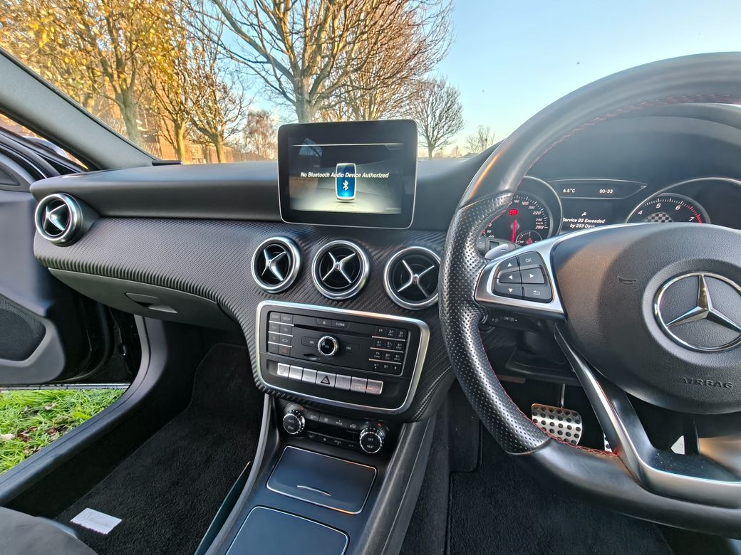 2016 Mercedes-Benz A 180