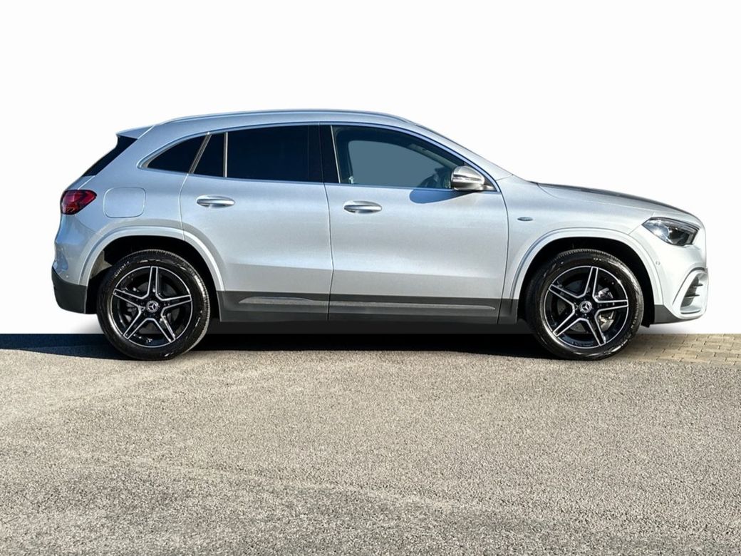 2025 Mercedes-Benz GLA Class