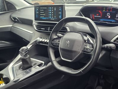 2022 Peugeot 3008