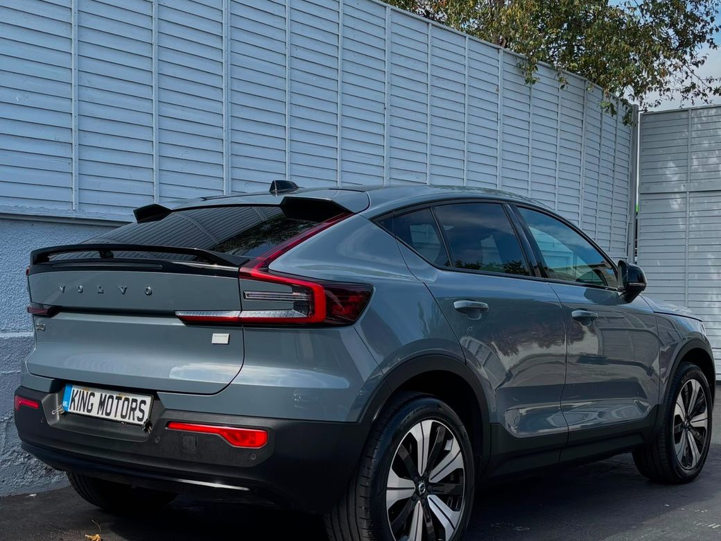 2023 Volvo C40