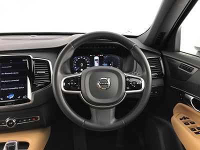2022 Volvo XC90