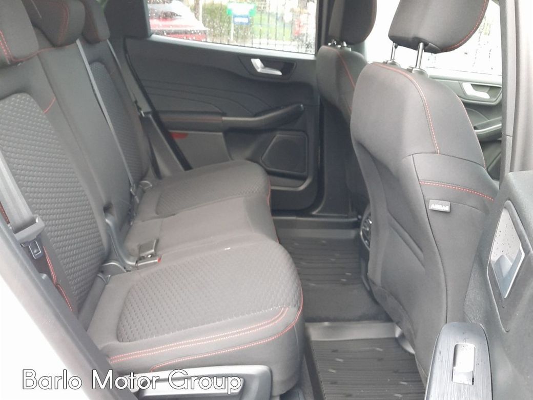 2025 Ford Kuga