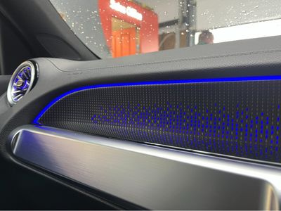 2023 Mercedes-Benz EQB