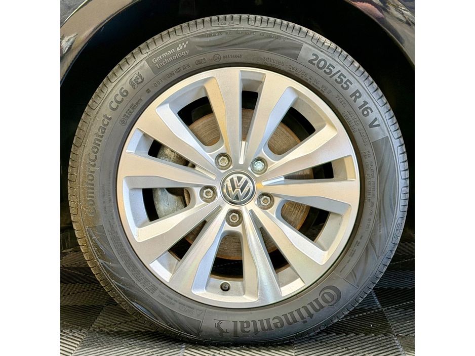 2016 Volkswagen Golf