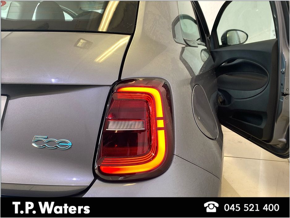 2025 Fiat 500e