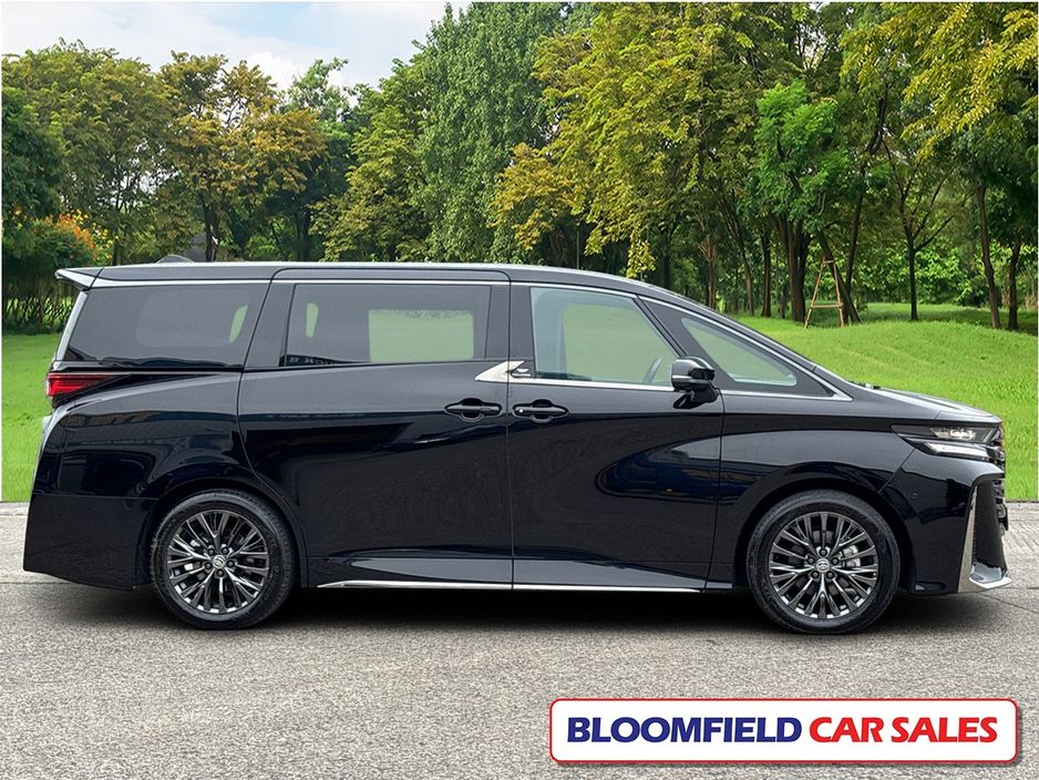 2025 Toyota Alphard
