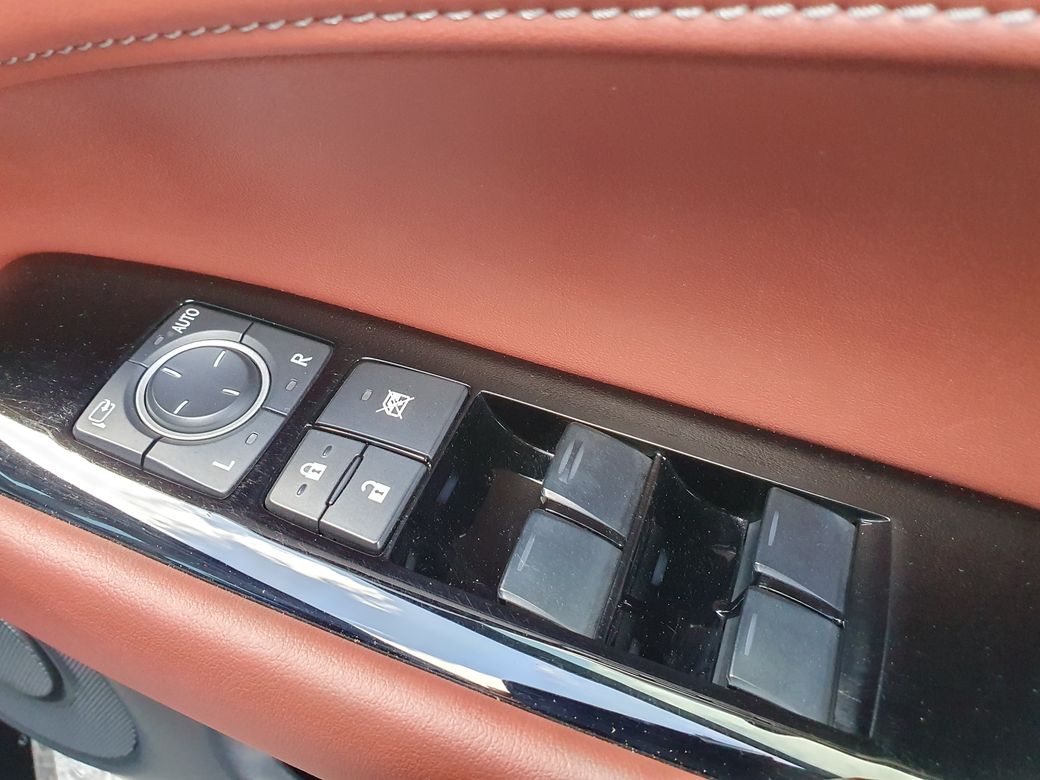 2014 Lexus GS 300H
