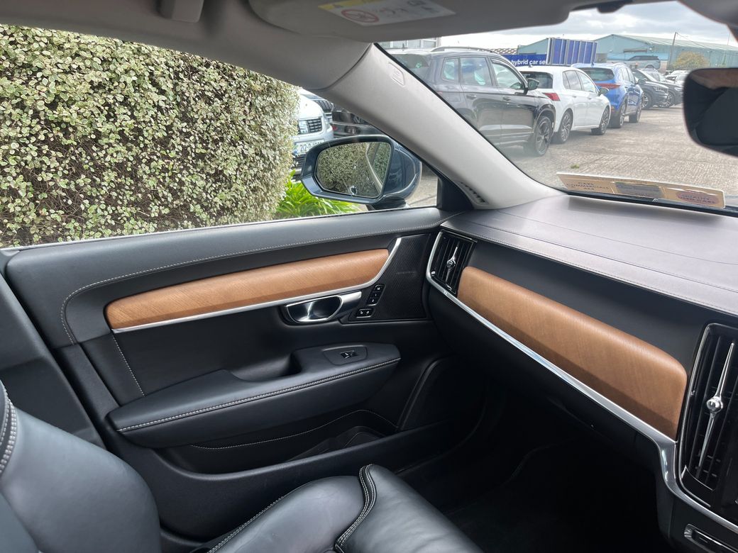2019 Volvo V90