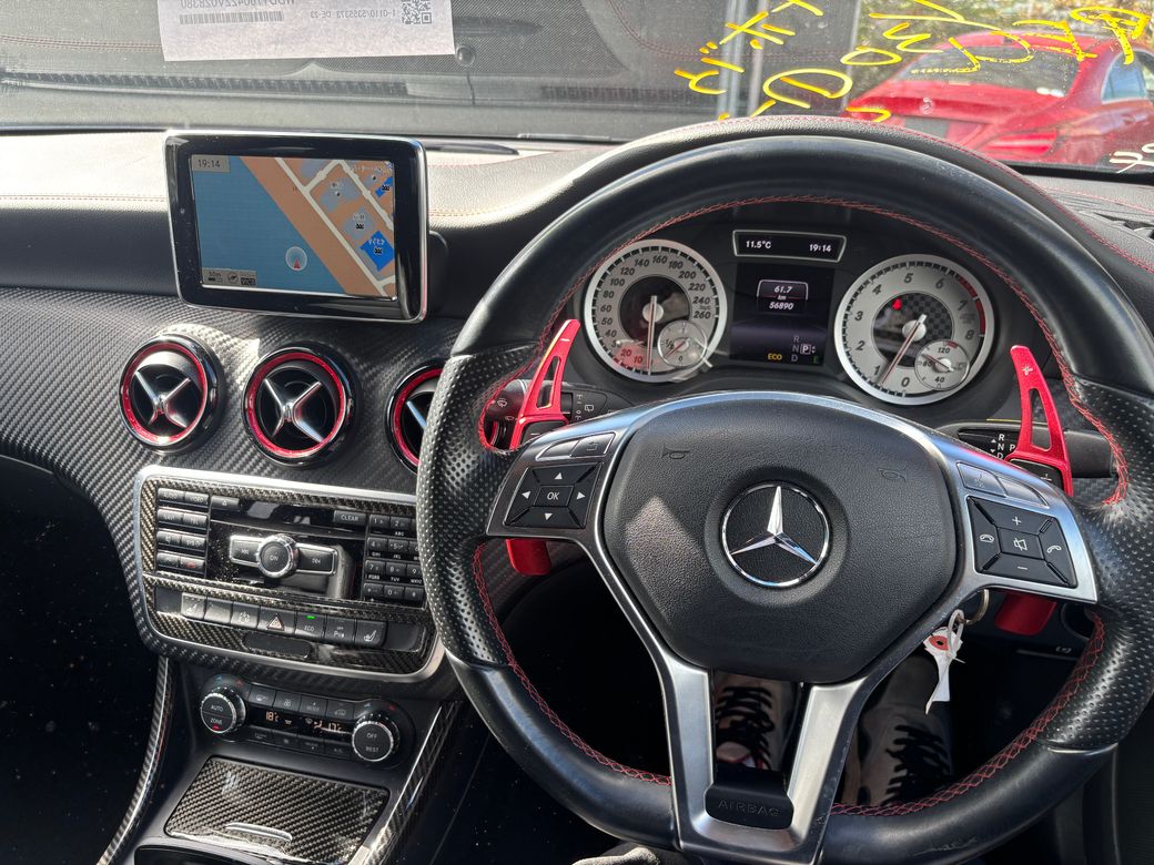 2014 Mercedes-Benz A 180