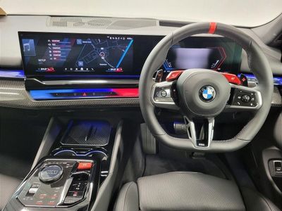 2025 BMW M5