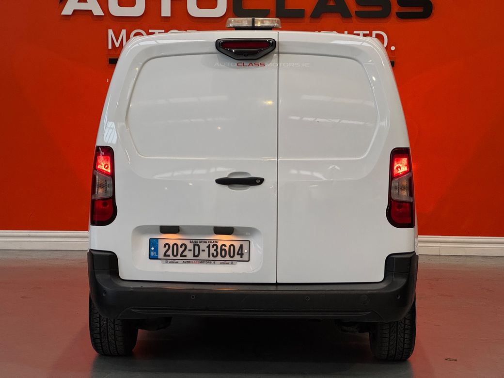 2020 Peugeot Partner