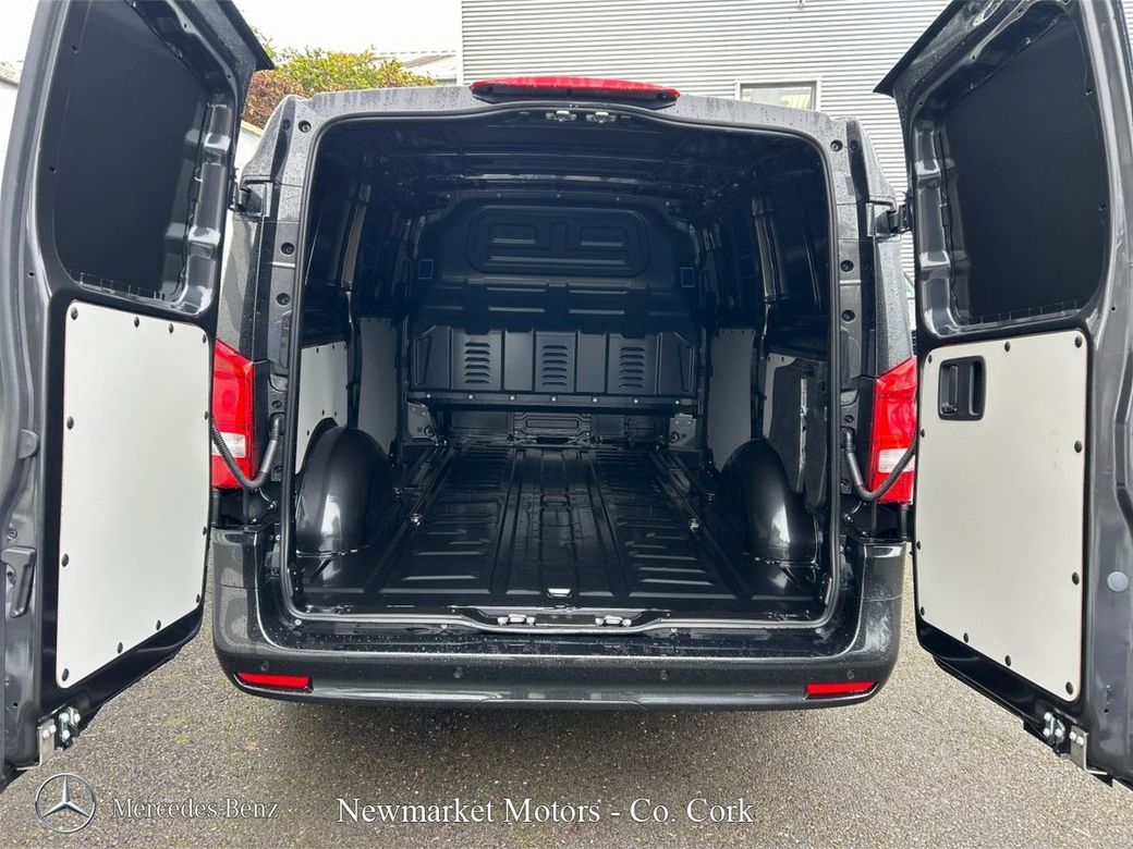 2027 Mercedes-Benz Vito