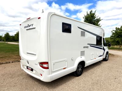 2017 SWIFT ESCAPE 684 LOW PROFILE R.H.D