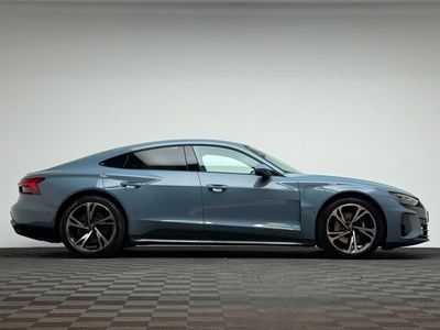 2022 Audi e-tron GT