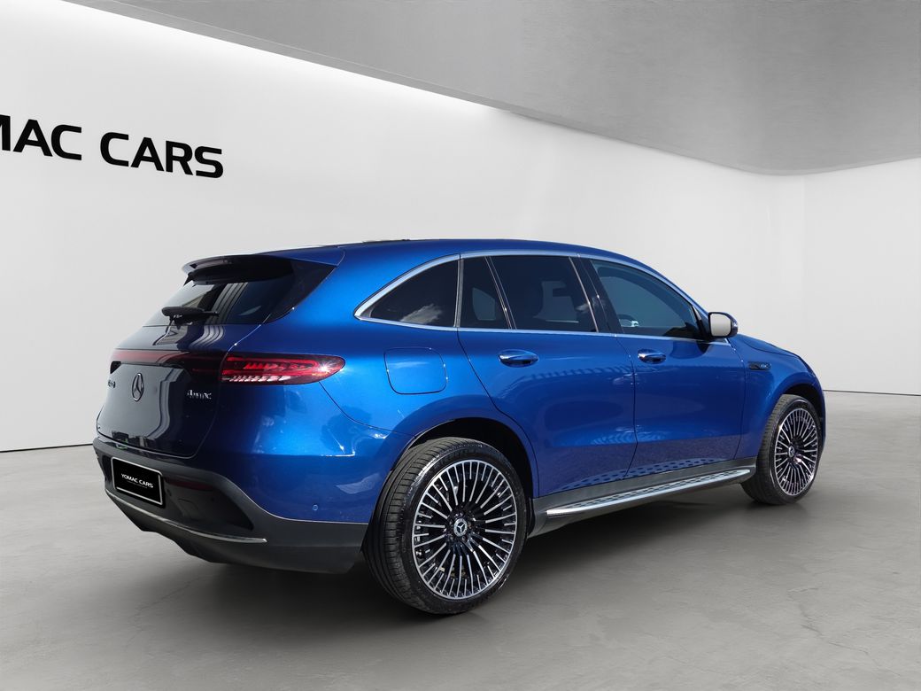 2022 Mercedes-Benz EQC