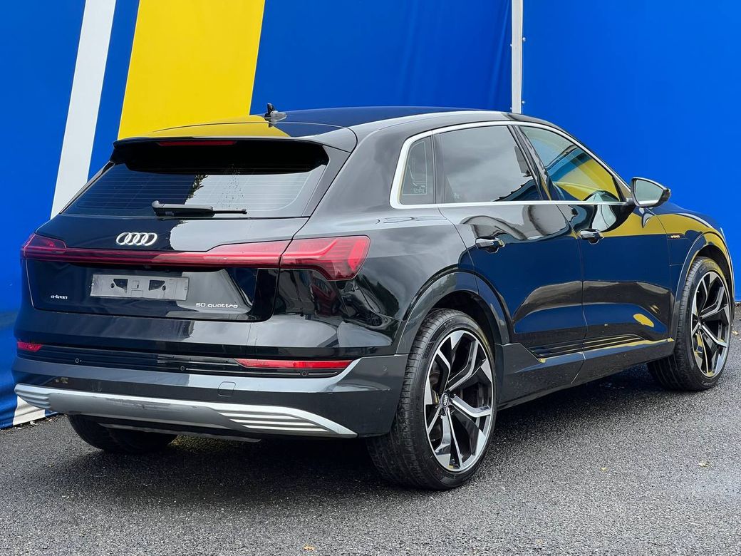 2020 Audi e-tron