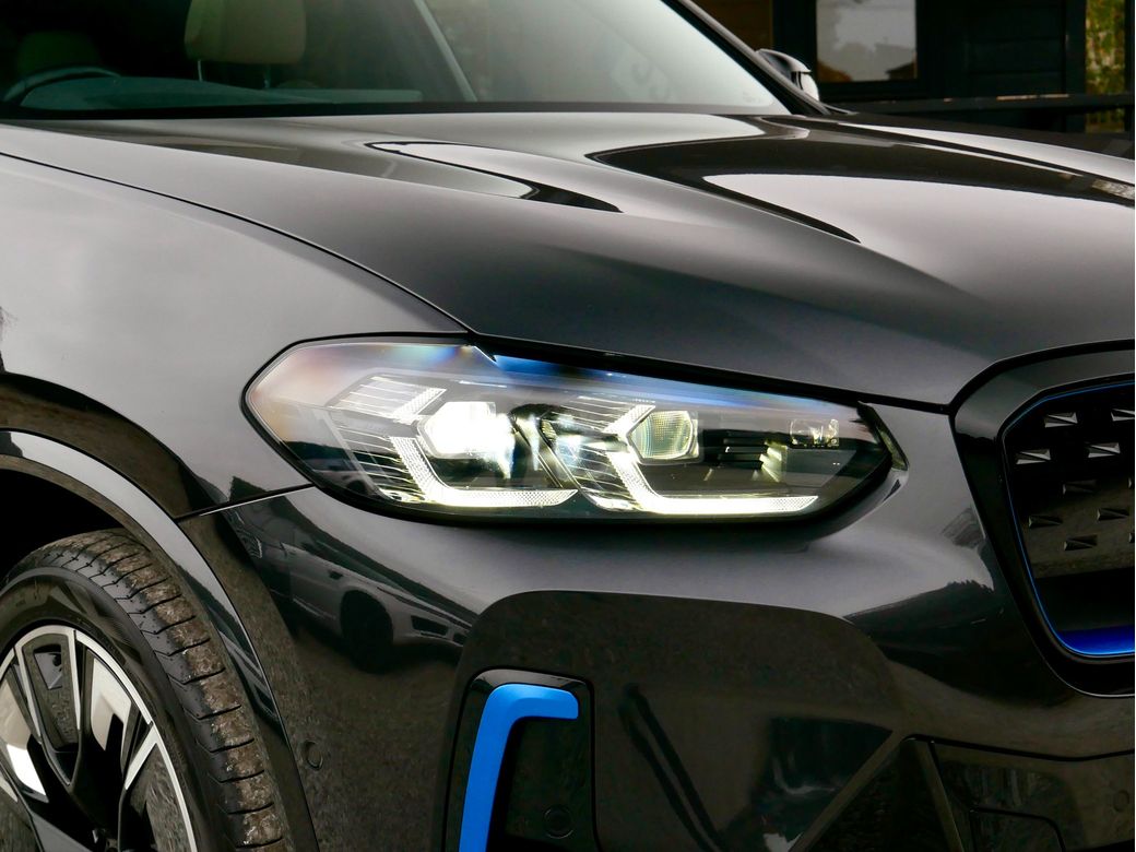 2022 BMW iX3