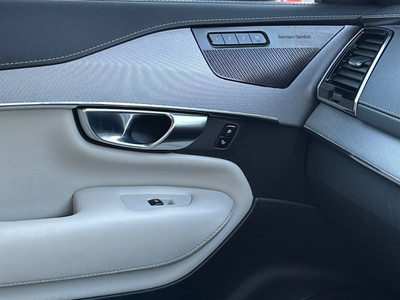 2021 Volvo XC90