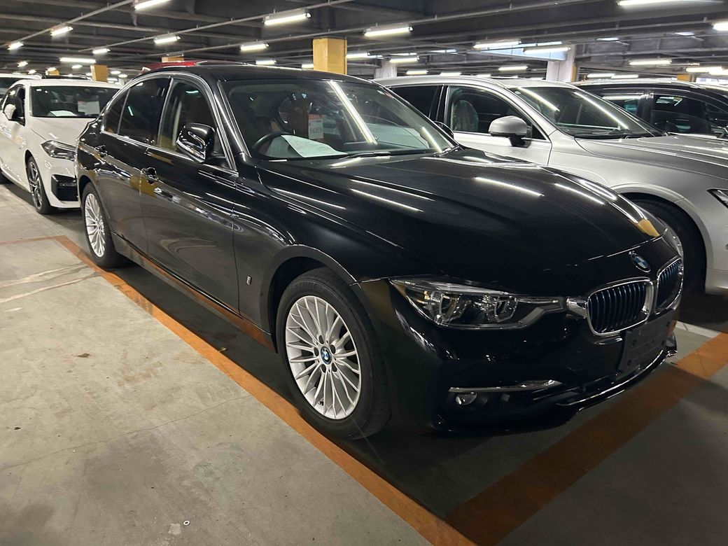 2018 BMW 330