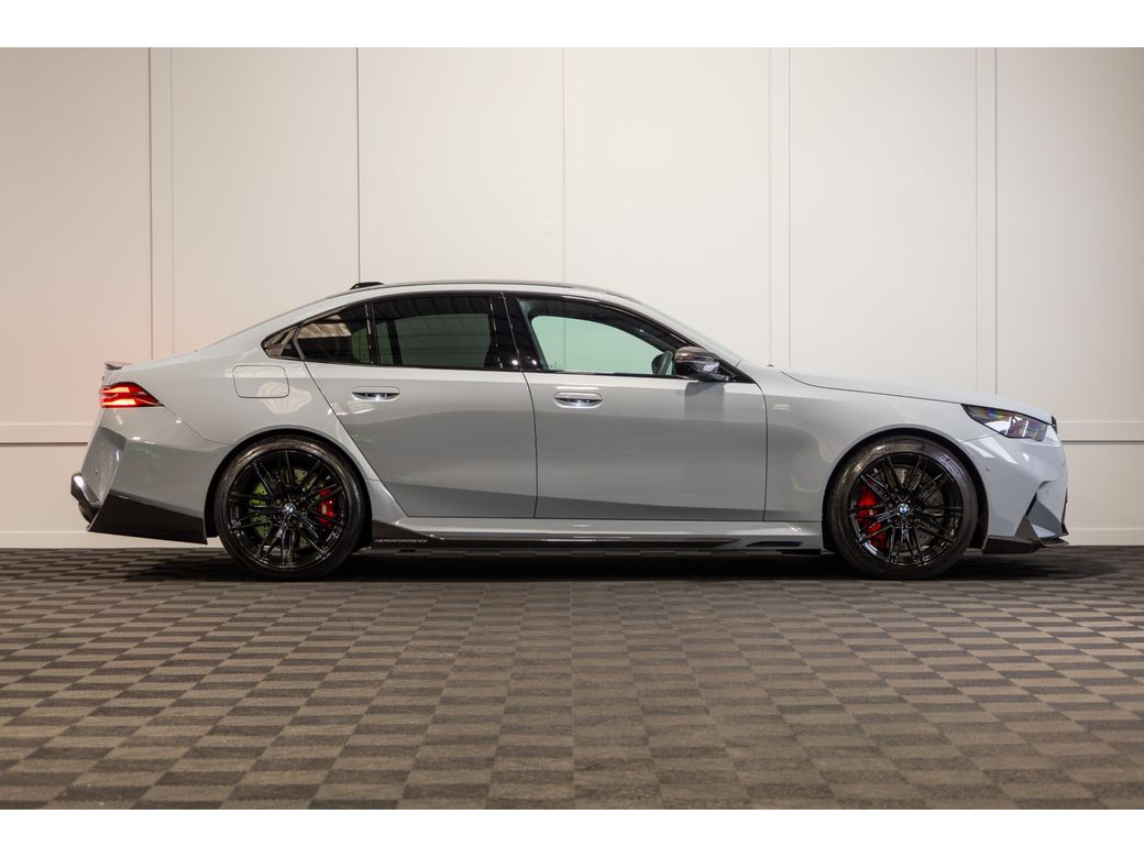 2026 BMW M5
