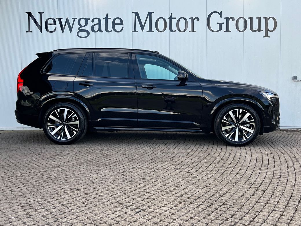 2025 Volvo XC90