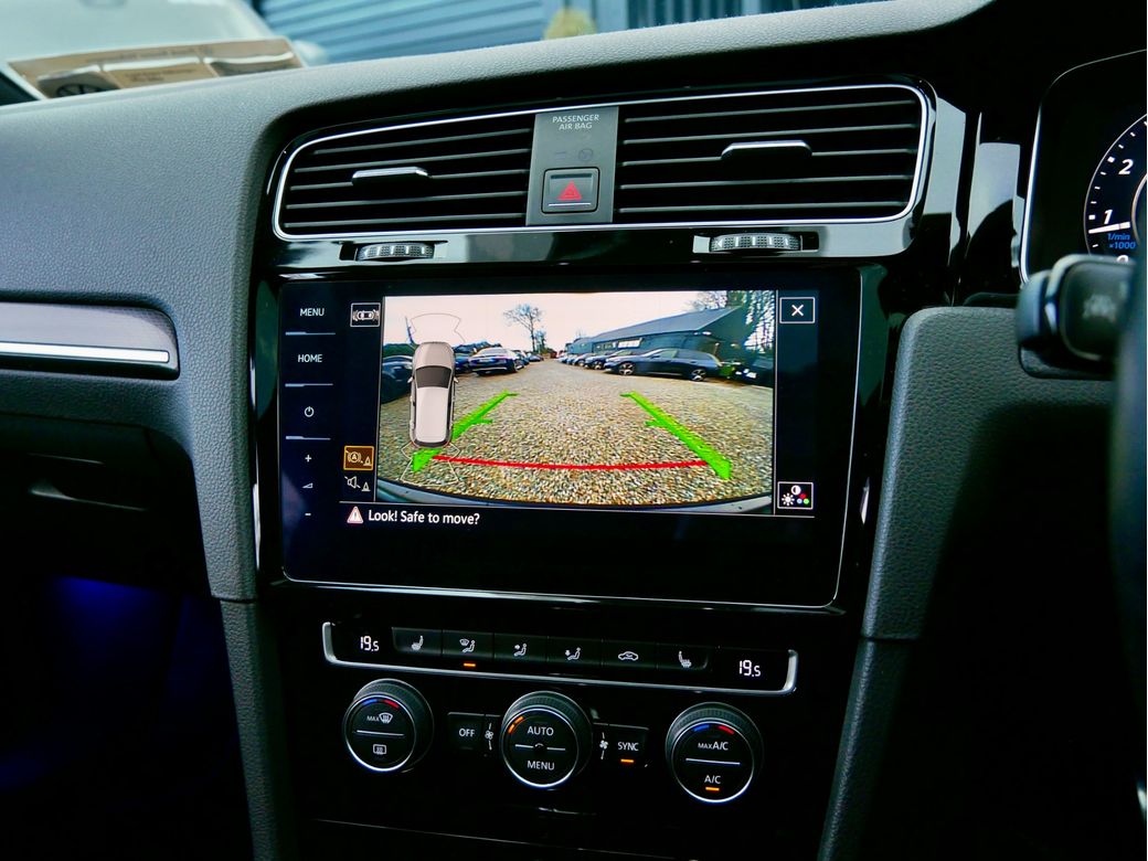 2018 Volkswagen Golf