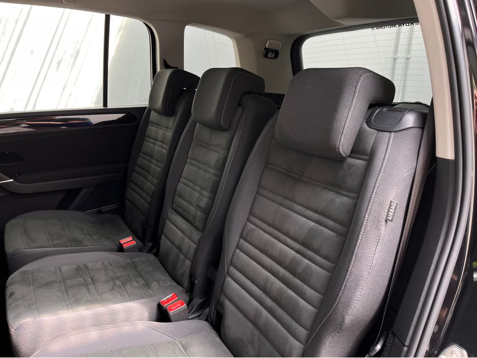 2016 Volkswagen Touran