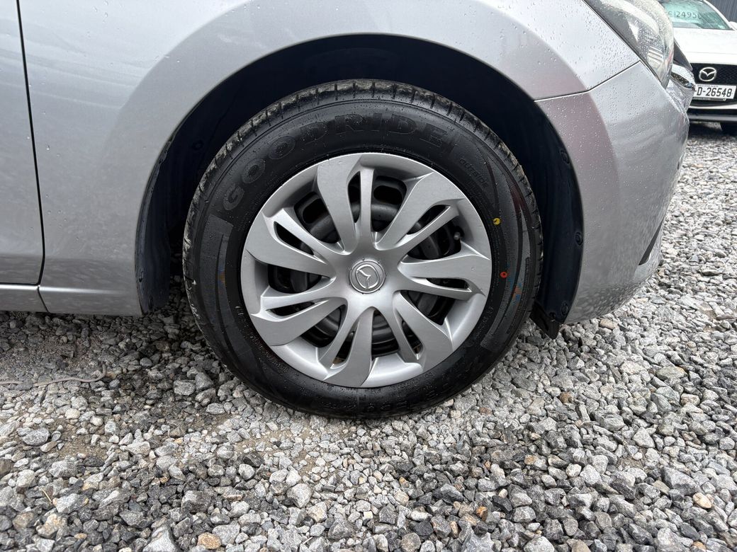 2016 Mazda Demio
