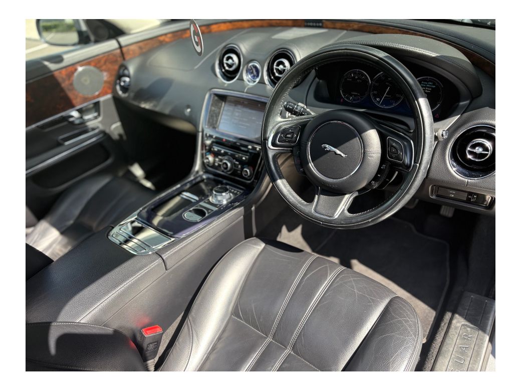 2011 Jaguar XJ
