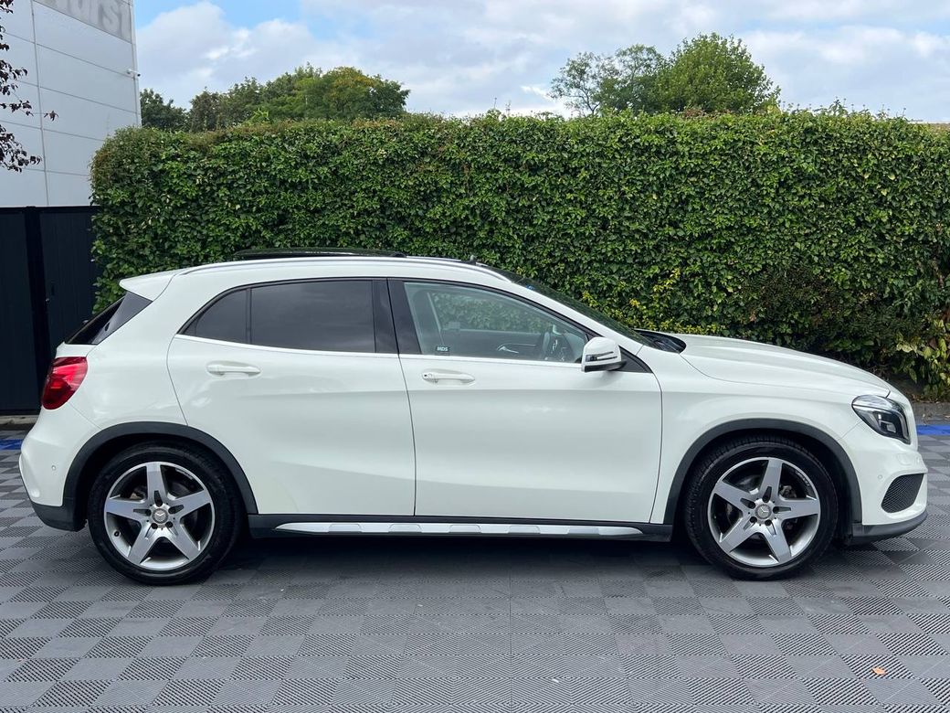 2015 Mercedes-Benz GLA Class