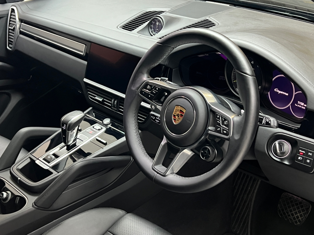 2023 Porsche Cayenne