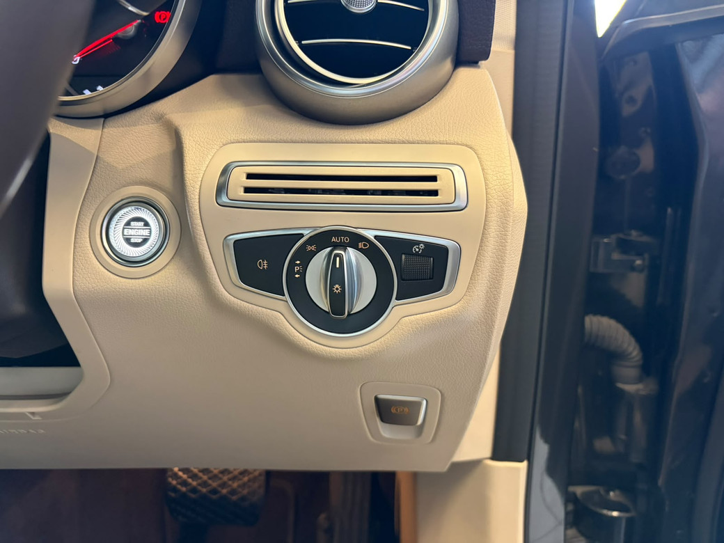 2021 Mercedes-Benz GLC Class