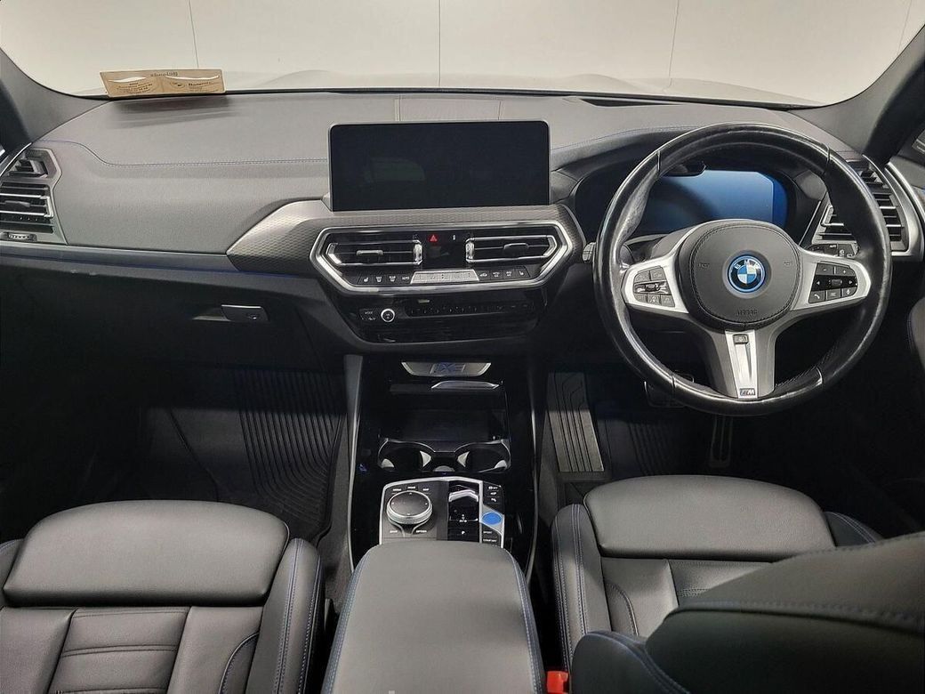 2024 BMW iX3